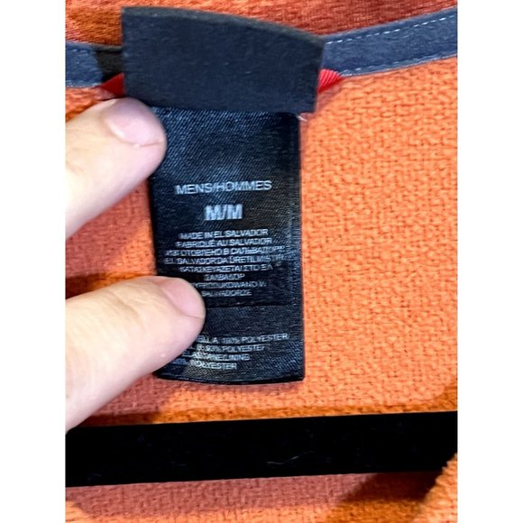 The North Face 1/4 Zip Pullover - Size M - Picture 3 of 4